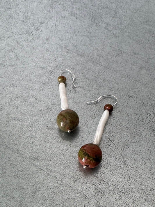 // LONG PEARL EARRINGS ~ Unakite