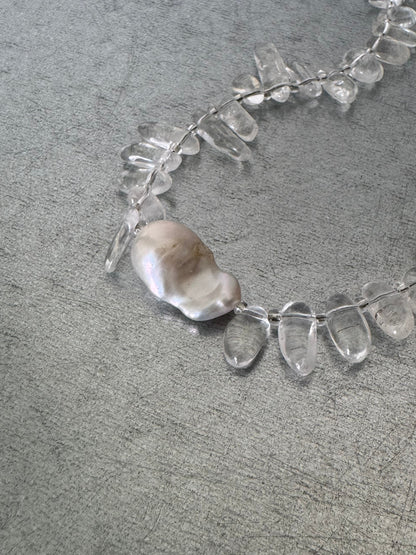 // YAMA NECKLACE ~ Clear Quartz